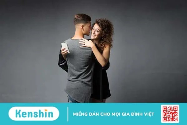 Cuckold là gì? Có nên bước vào mối quan hệ cuckold