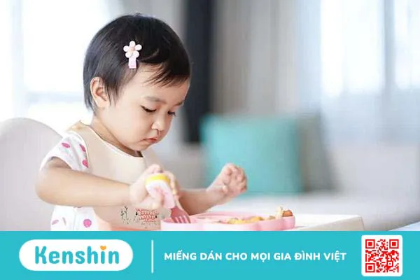 Cùng lên thực đơn: Tôm nấu với rau gì cho bé ăn dặm hấp dẫn, ngon miệng?