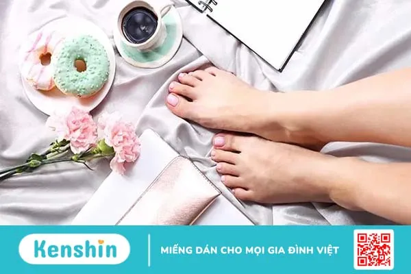 Da chân bị khô, bong tróc là bệnh gì và cách chữa tại nhà