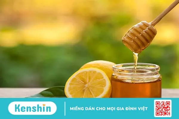 Da đẹp tự tin đón Tết với 7 cách trị thâm mụn bằng mật ong tại nhà