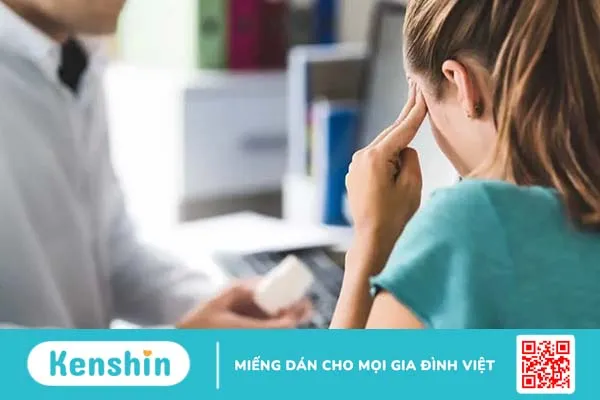 Đau đầu nhức mắt là bệnh gì? Triệu chứng, nguyên nhân và cách điều trị