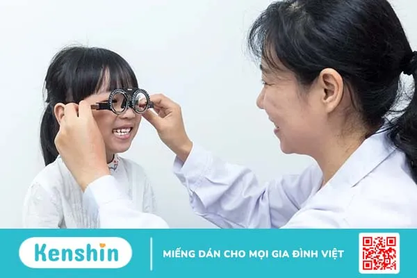 Dấu hiệu của cận thị nhẹ và cách phòng ngừa