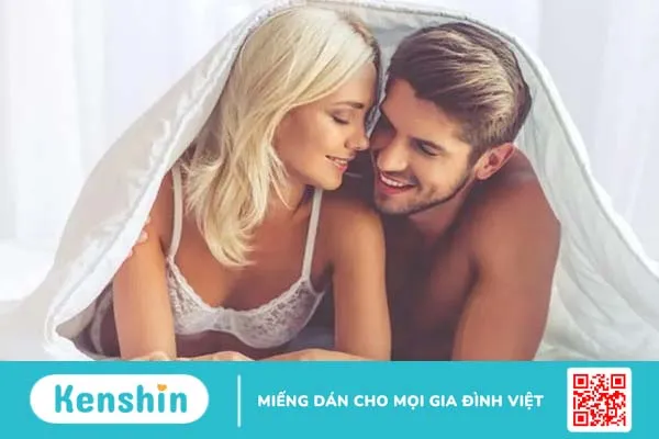 Dấu hiệu đàn ông thiếu chuyện ấy gây ảnh hưởng thể chất và tâm lý