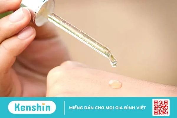 Dầu khoáng trong mỹ phẩm là gì? Có thực sự gây hại cho da như “đồn đoán”?