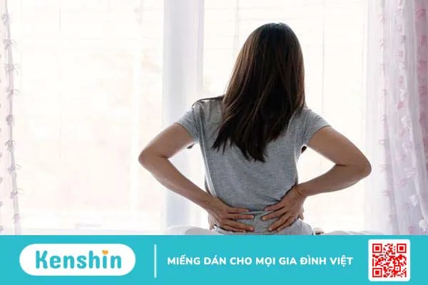 Đau lưng kiểu viêm: triệu chứng đặc trưng của viêm cột sống dính khớp