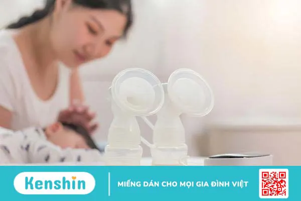 Đầu ti bị thụt sau sinh – Mẹ đã biết cách xử lý hiệu quả tại nhà?