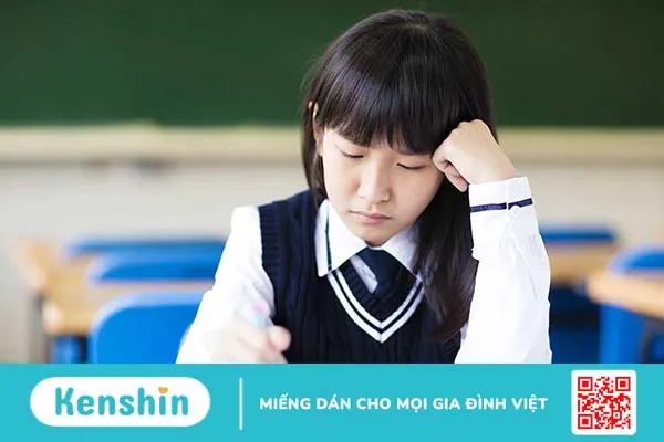 Dạy trẻ cách xử lý trong những ngày đèn đỏ khi ở trường