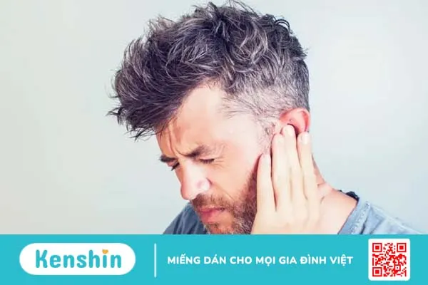 Đeo tai nghe khi ngủ: Thói quen ẩn chứa nhiều hiểm họa