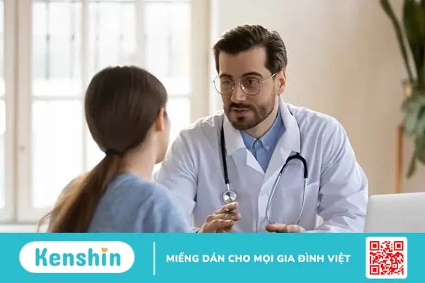 Đi tiểu ra máu ở nữ cảnh báo bệnh lý gì?