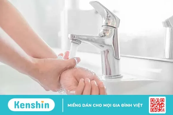 Dị ứng xà phòng: Nguyên nhân do đâu, điều trị thế nào?