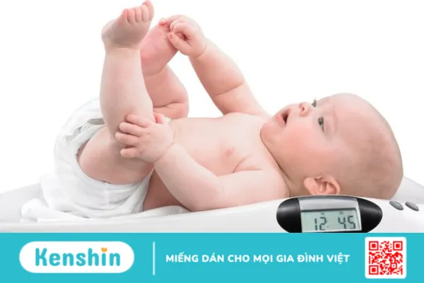 Điều mẹ cần biết: Trẻ sơ sinh tăng cân như thế nào trong năm đầu đời?