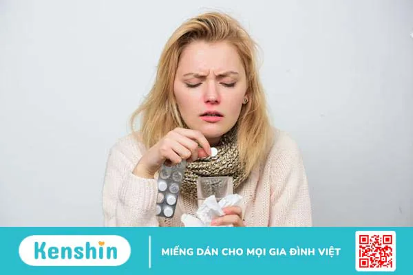 Điều trị cảm cúm bằng kháng sinh có nên không? Những điều cần biết