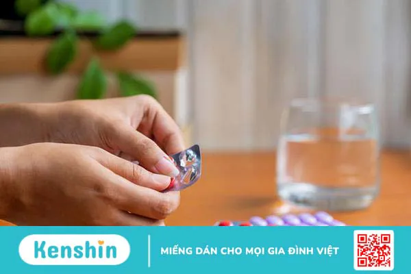 Điều trị cảm cúm bằng kháng sinh có nên không? Những điều cần biết