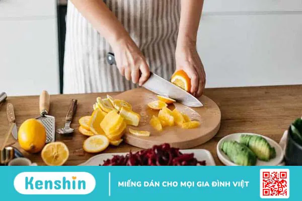 Điều trị thoái hóa khớp gối: Ăn gì và kiêng gì?