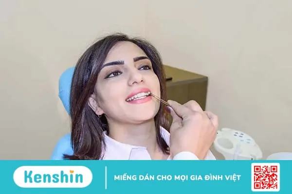 Đính đá lên răng thẩm mỹ là gì? Quy trình gắn đá lên răng và những lưu ý