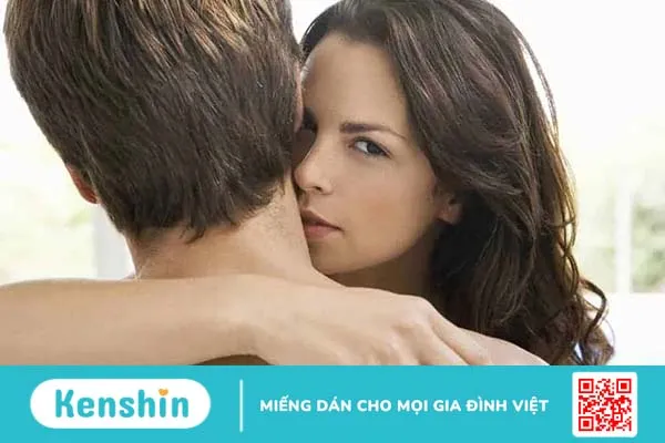 Dirty talk là gì? Cách khẩu dâm tinh tế khi quan hệ tình dục