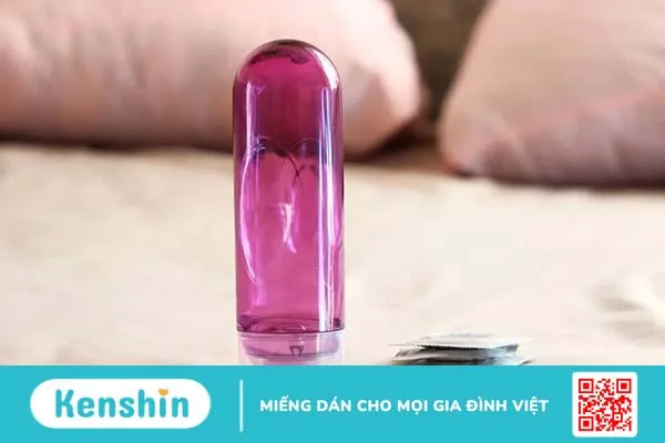 Dùng gel bôi trơn có hại không? 3 tác hại thường gặp của gel bôi trơn