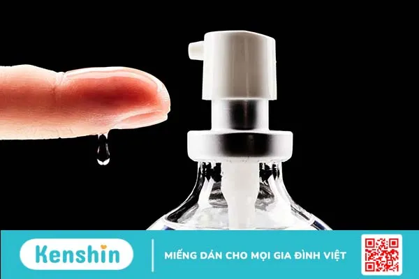 Dùng gel bôi trơn có hại không? 3 tác hại thường gặp của gel bôi trơn