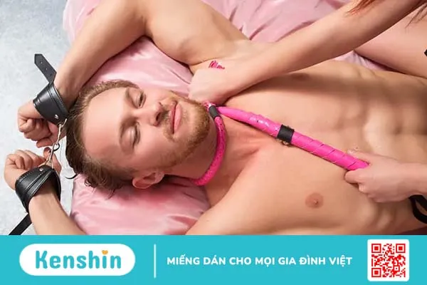 Femdom là gì? Những cách mà phụ nữ giới thống trị cuộc yêu