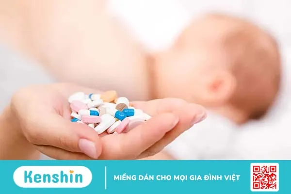 Giải đáp: Mẹ uống thuốc cảm khi cho con bú cần lưu ý gì?