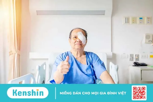 Giải đáp thắc mắc mổ đục thủy tinh thể bao lâu mới lành?