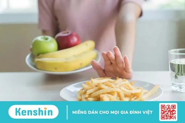 Giải đáp thắc mắc người bị bệnh tim không nên ăn gì?