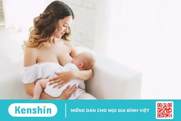 Giải đáp vấn đề mẹ bị sốt xuất huyết có nên cho con bú?