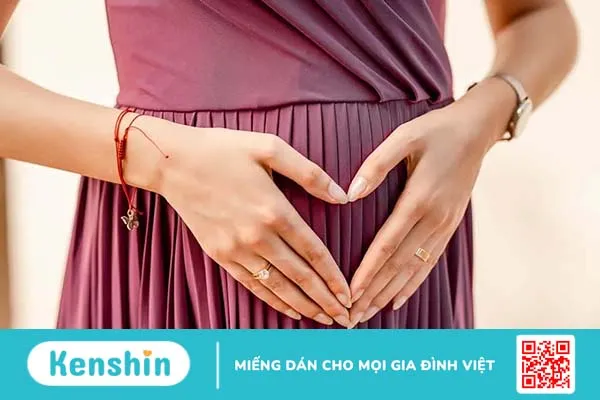 Gò bụng khi mang thai 3 tháng đầu có nguy hiểm không?