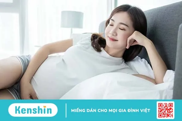 Góc tư vấn: Bà bầu khó thở 3 tháng cuối nên làm gì để giảm khó chịu?