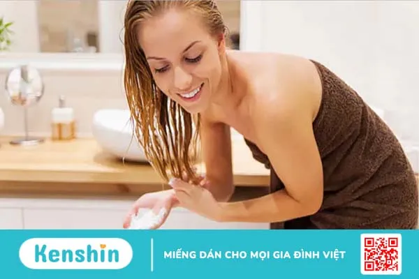 Gội đầu nhiều tóc có nhanh dài không? Ngã ngửa tác dụng ngược khi gội đầu nhiều