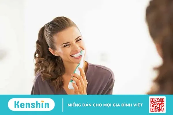 Hàm duy trì có mấy loại? Bạn đã biết vệ sinh hàm duy trì đúng cách?