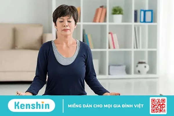 Hay bị ù tai là bệnh gì? 8 nguyên nhân phổ biến và cách điều trị hiệu quả