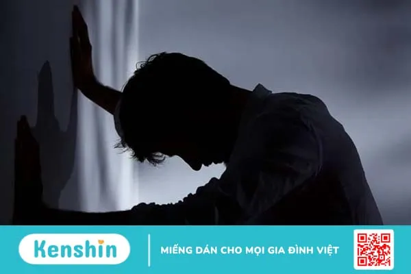 Hay cáu gắt với người thân là do đâu? Có phải triệu chứng bệnh?