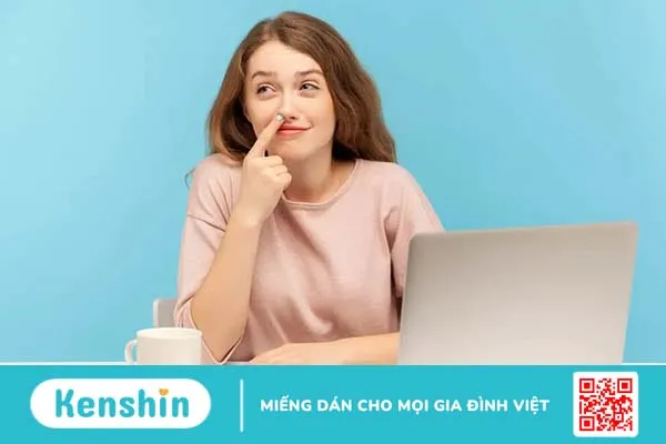 Hay chảy máu mũi: Nguyên nhân và cách xử trí bạn cần biết