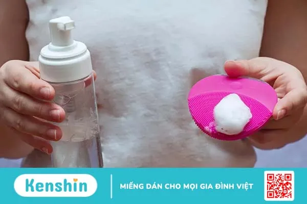 Hé lộ cách sử dụng máy rửa mặt “chuẩn” giúp da sạch sâu, láng mịn