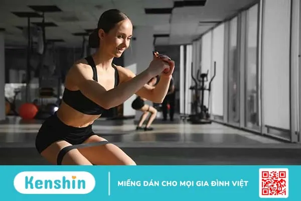 Hình ảnh các bài tập Squat đúng tư thế và sai lầm khi tập Squat tại nhà