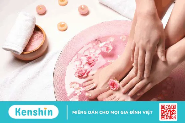 Học cách massage chân để thư giãn tại nhà