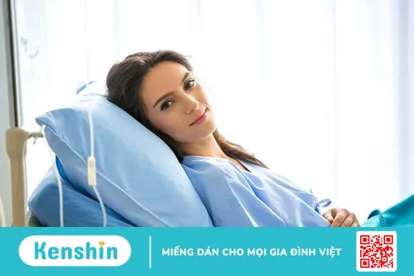 Hỏi đáp Bác sĩ: Mổ u nang buồng trứng kiêng quan hệ bao lâu?