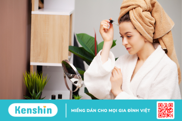 Hỏi đáp bác sĩ: Vết mổ sau sinh bao lâu thì tắm được? Có nên tắm rửa sau sinh mổ?