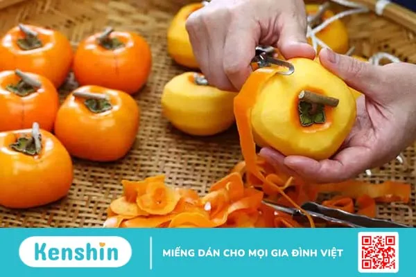 Hồng giòn bao nhiêu calo? Ăn hồng có béo không?