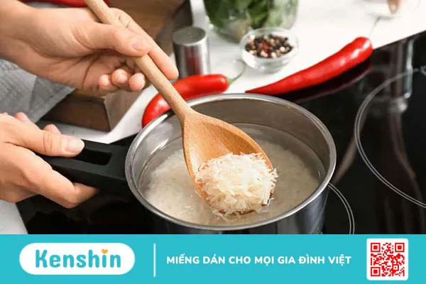 Hướng dẫn 6 cách nấu cơm nát cho bé nhanh gọn, giữ trọn dưỡng chất