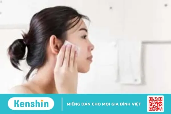 Hướng dẫn cách dùng nước tẩy trang chuẩn cho da sạch mịn