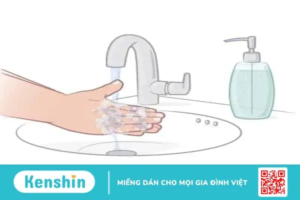 Hướng dẫn cách sử dụng thuốc nhỏ mắt đúng cách