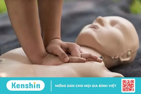 Hướng dẫn hô hấp nhân tạo và xoa bóp tim ngoài lồng ngực