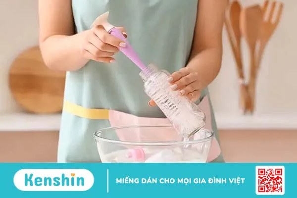 Hướng dẫn pha sữa bột cho bé đúng cách, giúp giữ trọn dưỡng chất