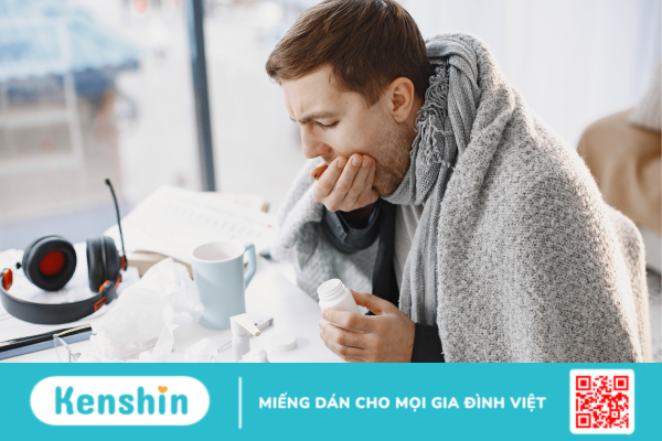 Khạc đờm màu vàng đặc, có lẫn máu là bệnh gì?
