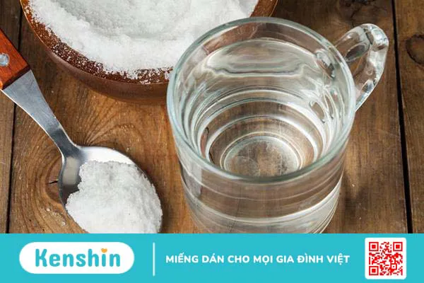 Khạc đờm màu vàng đặc, có lẫn máu là bệnh gì?