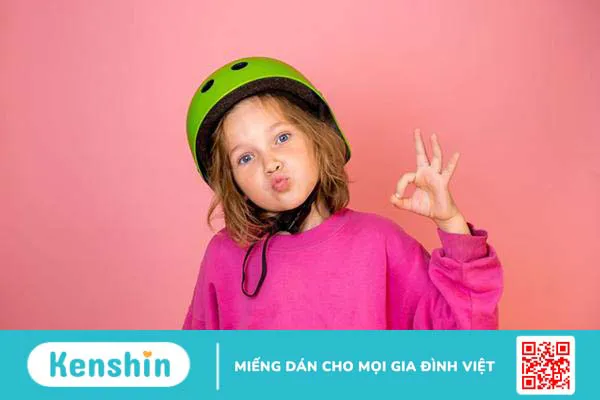 Khi nào cho bé đội mũ bảo hiểm? Bật mí cách chọn mũ bảo hiểm cho con