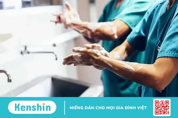 Kỹ thuật vô khuẩn: Điều không thể thiếu trong thực hành chăm sóc y tế