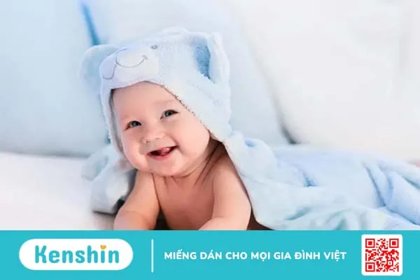 Làm gì khi trẻ bị sốt? 11 mẹo hạ sốt nhanh cho trẻ tại nhà